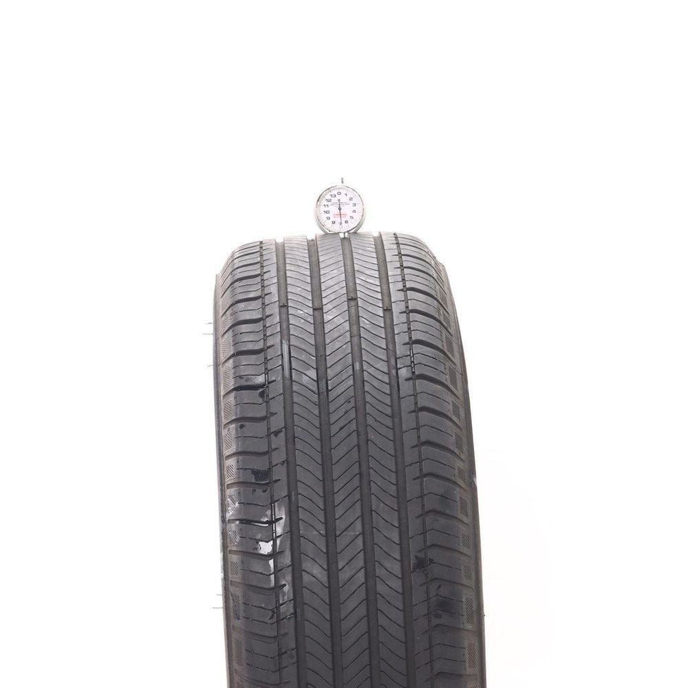 Used 235/65R17 Michelin Primacy All Season 104H - 6.5/32 - Image 2