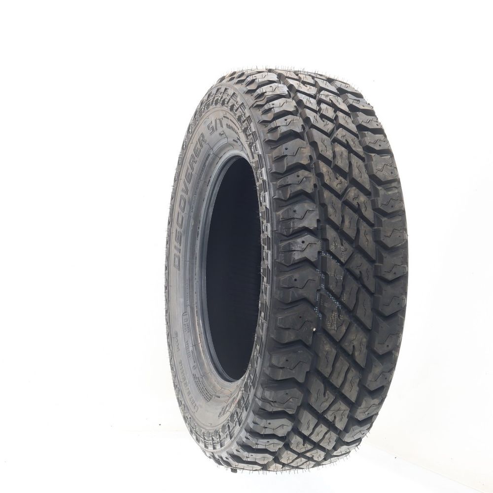 Driven Once LT 275/65R18 Cooper Discoverer S/T Maxx 123/120Q E - 18.5/32 - Image 1