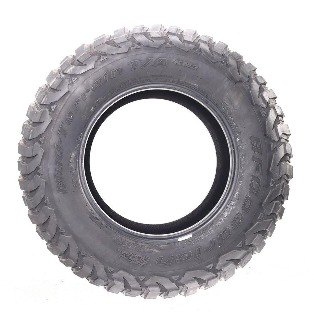 Used LT 295/70R17 BFGoodrich Mud-Terrain T/A KM3 121/118Q E - 16.5/32 - Image 3