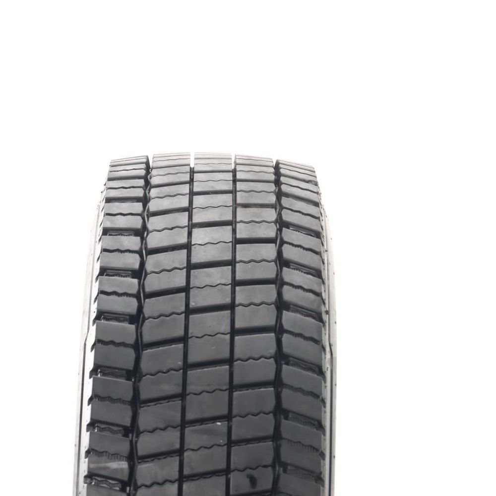 Used LT 225/70R19.5 Continental Conti Hybrid HD3 ContiLifeCycle 128/126N C - 18.5/32 - Image 2