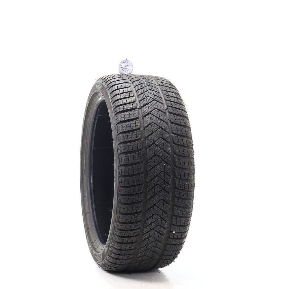 Set of (2) Used 255/35R19 Pirelli Winter Sottozero 3 Run Flat 96H - 8.5/32 - Image 1