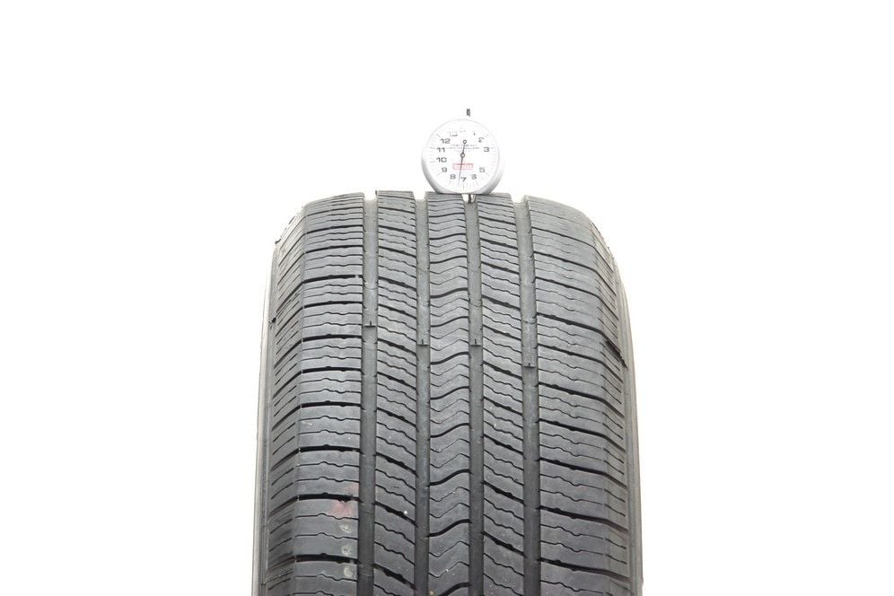 Used 215/65R17 Michelin Defender XT 99T - 7/32 - Image 3