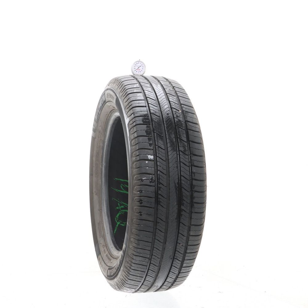 Set of (2) Used 235/60R18 Michelin Defender 2 107H - 7-8.5/32 - Image 4