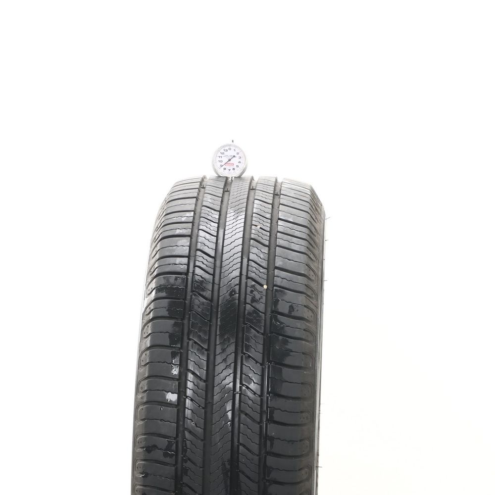 Set of (2) Used 235/60R18 Michelin Defender 2 107H - 7-8.5/32 - Image 5