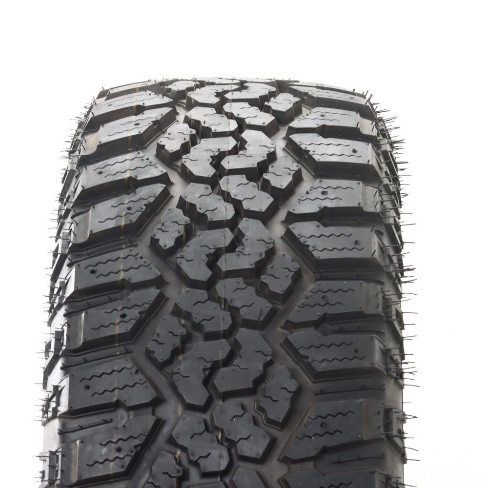 New LT 305/70R17 Kanati Trail Hog A/T 4  121/118Q E - Image 2