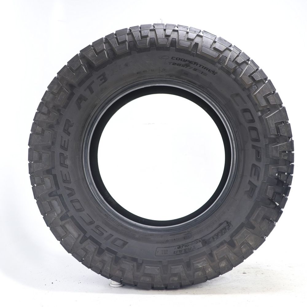 Used LT 285/75R18 Cooper Discoverer AT3 XLT 129/126S - 6.5/32 - Image 3
