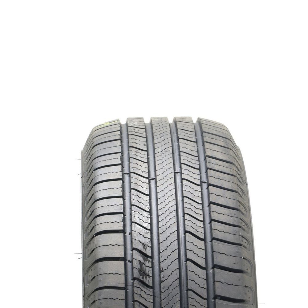 New 225/60R18 Michelin Defender 2 100H - New - Image 2