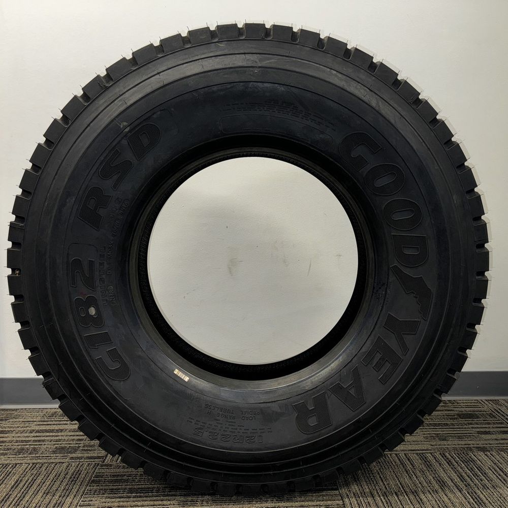 Driven Once 12R22.5 Goodyear Unisteel G182 RSD 1N/A - 19/32 - Image 3