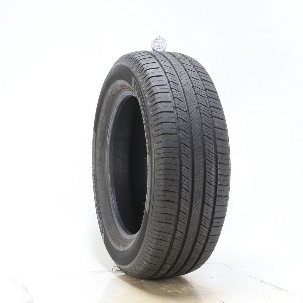 Set of (2) Used 245/60R18 Michelin Defender 2 105H - 10.5/32 - Image 1