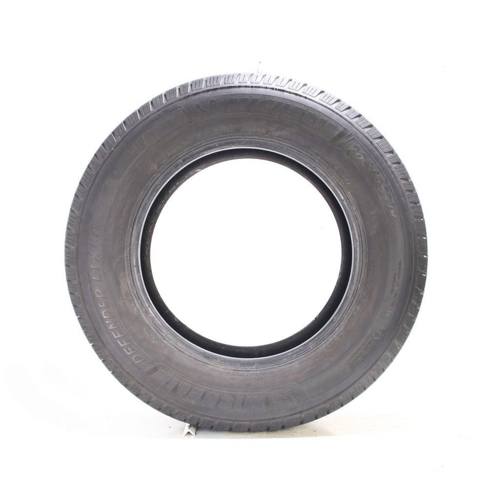 Set of (4) Used 265/65R18 Michelin Defender LTX M/S 114T - 7.5-9/32 - Image 3