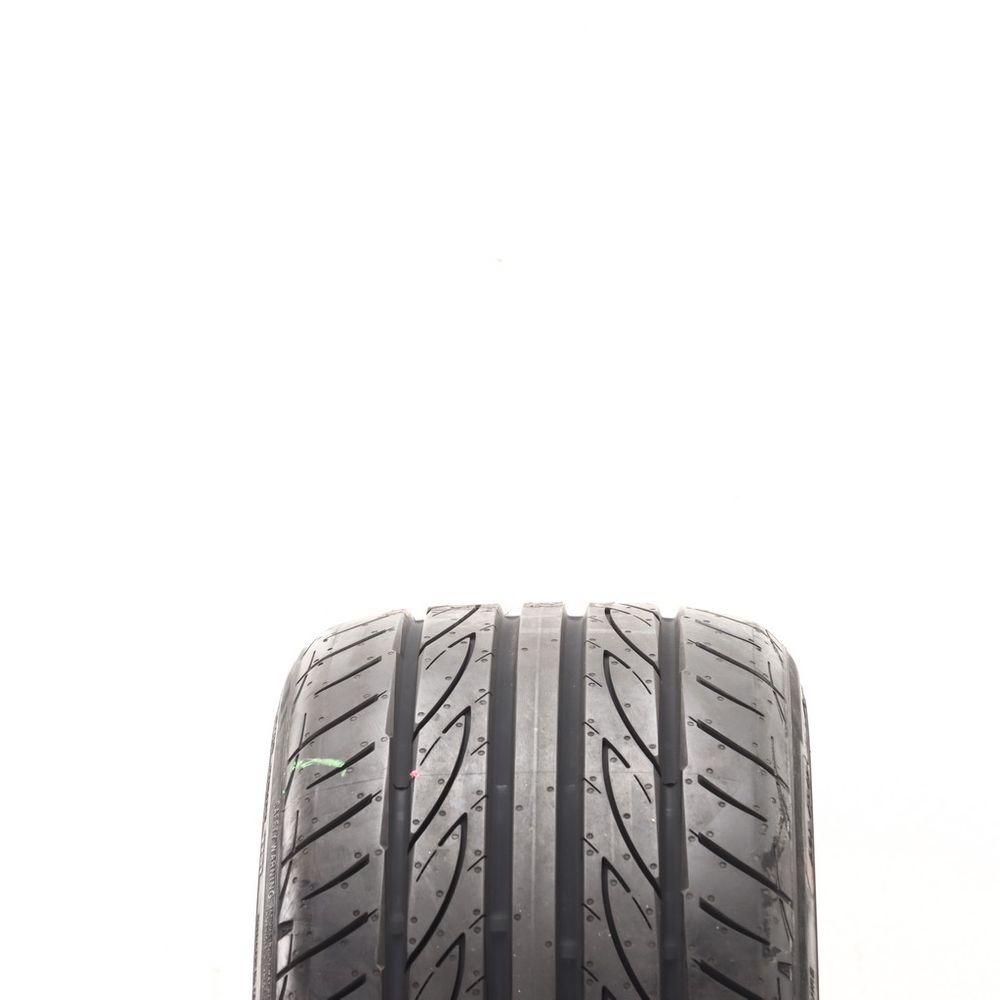 New 215/35R18 Yokohama Advan Fleva V701 84W - Image 2