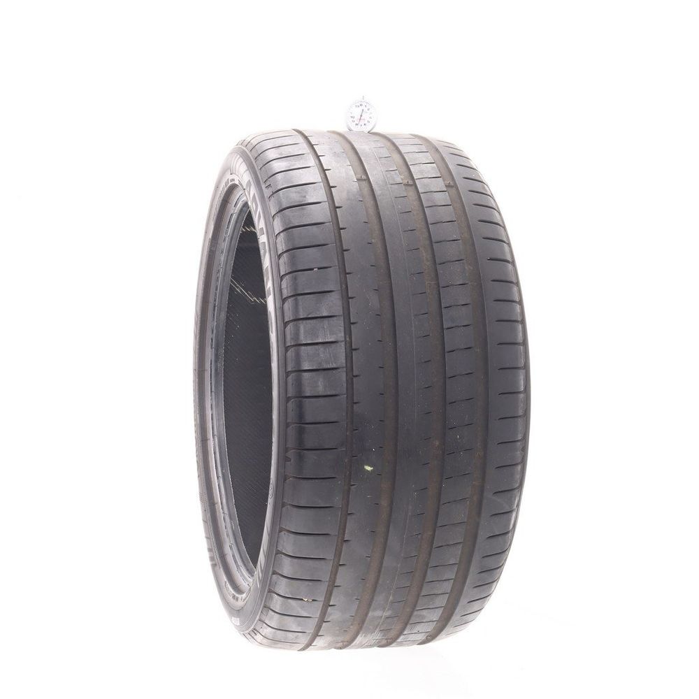 Set of (2) Used 325/35ZR22 Yokohama Advan Sport V107 MO1 114Y - 7.5-8.5/32 - Image 1