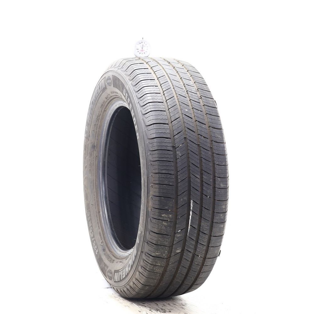 Used 225/60R16 Michelin Defender 98T - 7/32 - Image 1