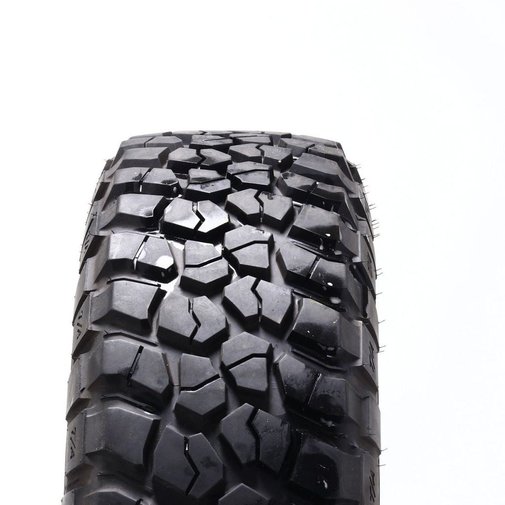 Set of (2) Used LT 255/75R17 BFGoodrich Mud-Terrain T/A KM2 111/108Q C - 15-16/32 - Image 5