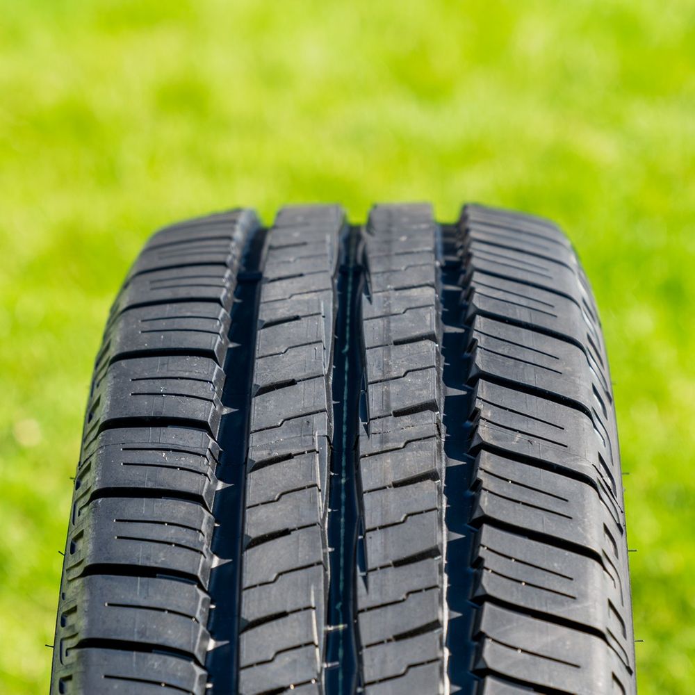 Set of (4) New 225/65R17 Goodyear Wrangler Fortitude HT 102H - 12/32 - Image 2