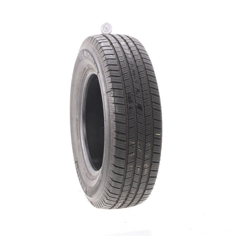 Used 235/75R17 Michelin Defender LTX M/S 109T - 11.5/32 - Image 1