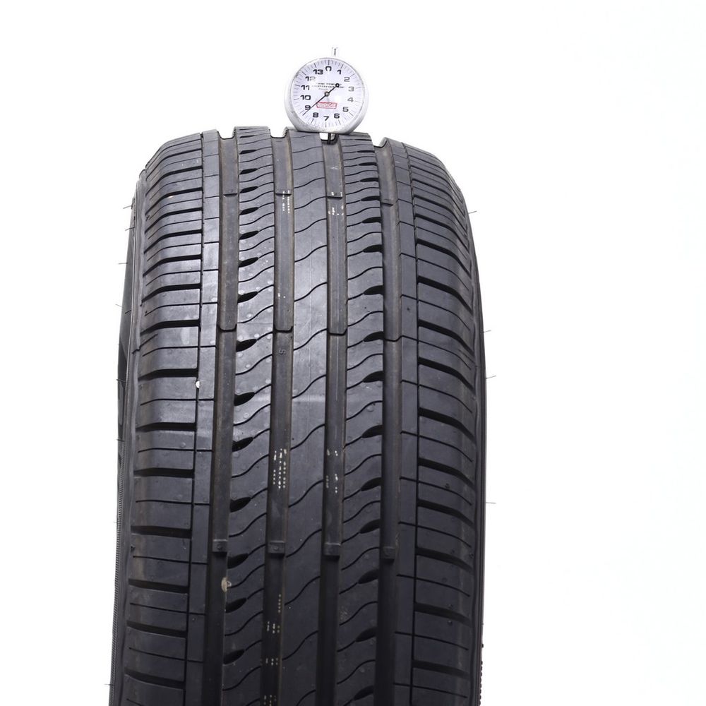 Used 215/60R17 Starfire Solarus A/S 96T - 8.5/32 - Image 2