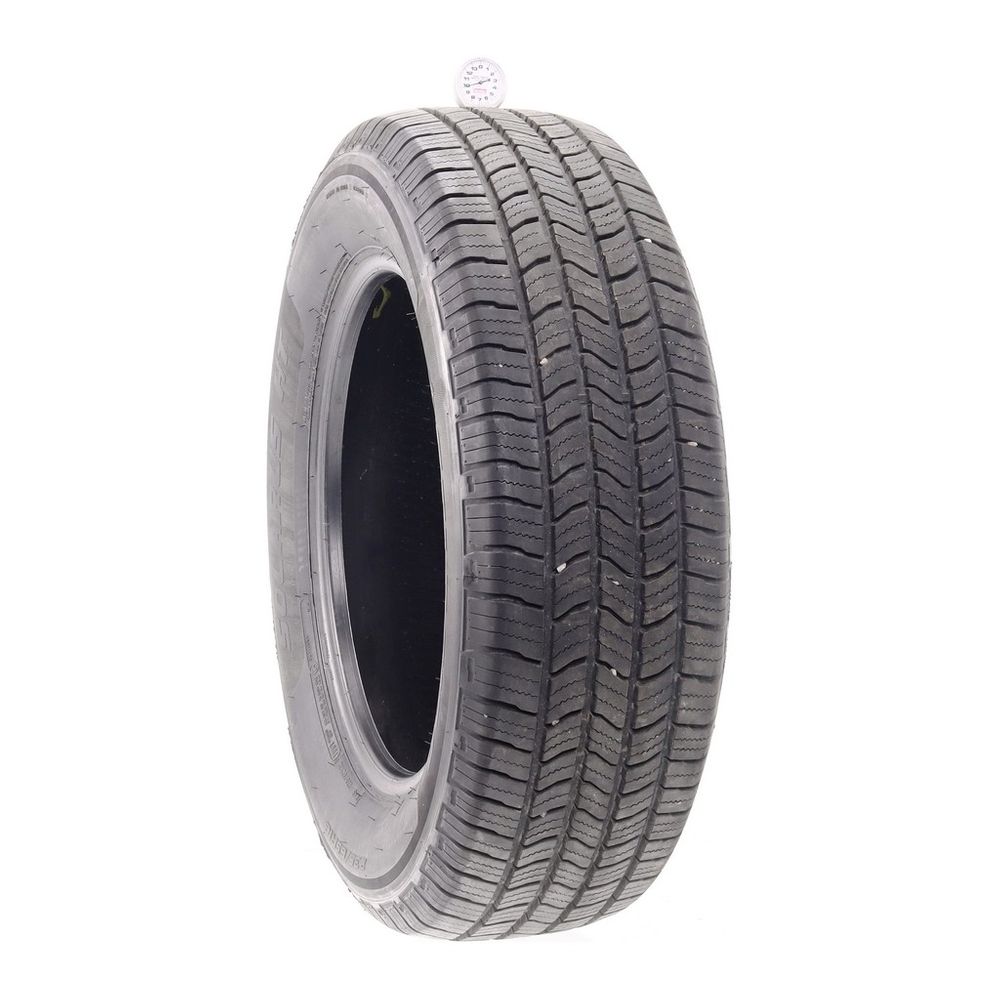 Set of (2) Used 235/65R18 Starfire Solarus HT 106T - 8-9.5/32 - Image 4