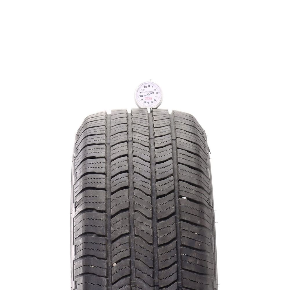 Set of (2) Used 235/65R18 Starfire Solarus HT 106T - 8-9.5/32 - Image 5