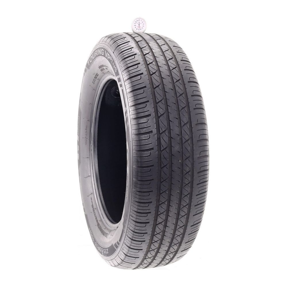 Used 235/65R18 GT Radial Touring VP Plus 106H - 7/32 - Image 1