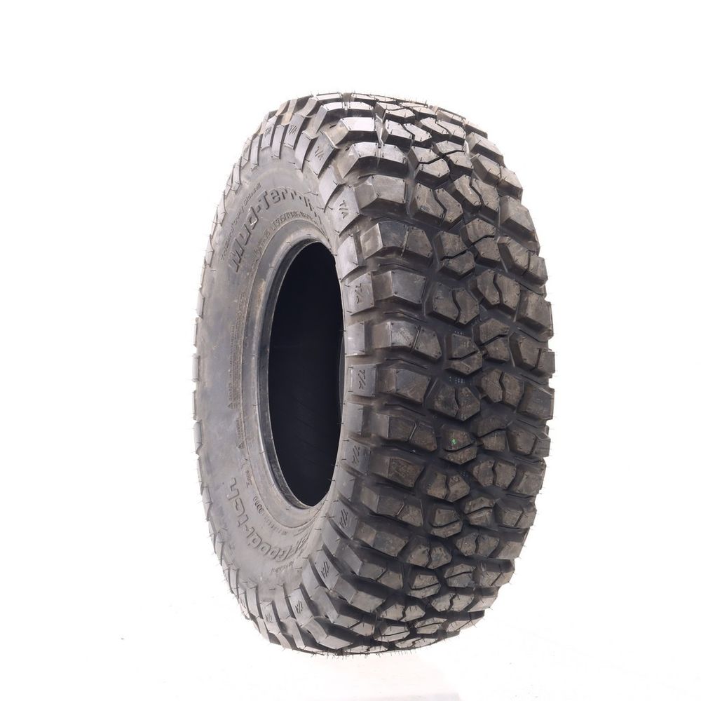 Driven Once LT 305/70R16 BFGoodrich Mud-Terrain T/A KM2 118/115Q D - 19.5/32 - Image 1