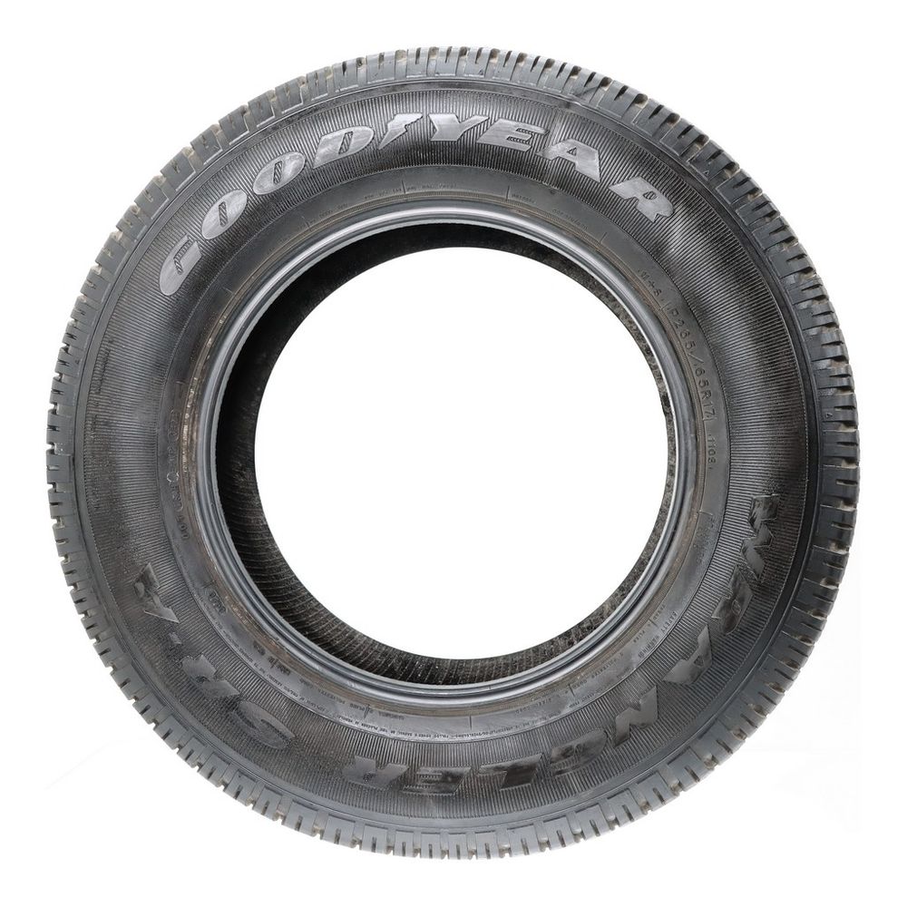 Used P 265/65R17 Goodyear Wrangler SR-A 110S - 11/32 - Image 3
