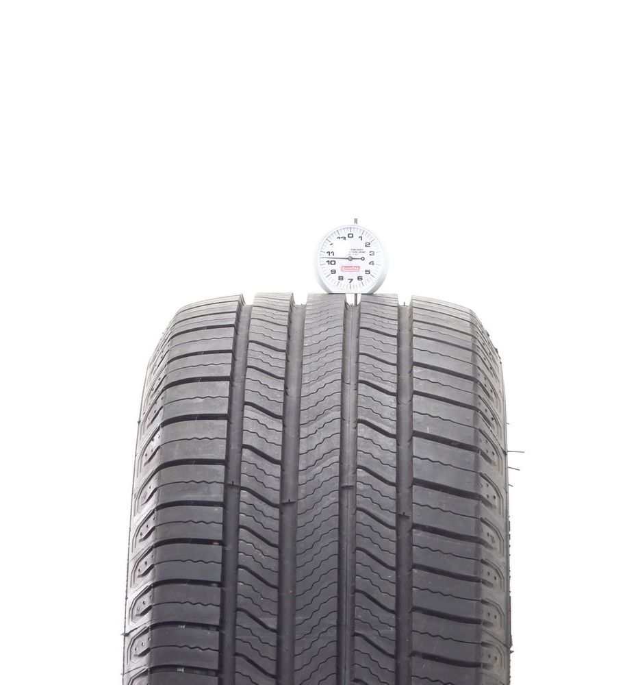 Set of (2) Used 235/55R17 Michelin Defender 2 99H - 10-10.5/32 - Image 5