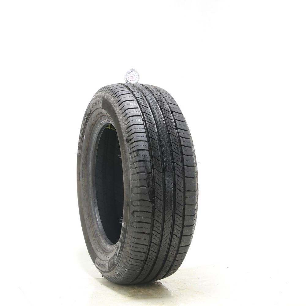 Set of (4) Used 215/60R16 Michelin Defender 2 95H - 8.5-9.5/32 - Image 4