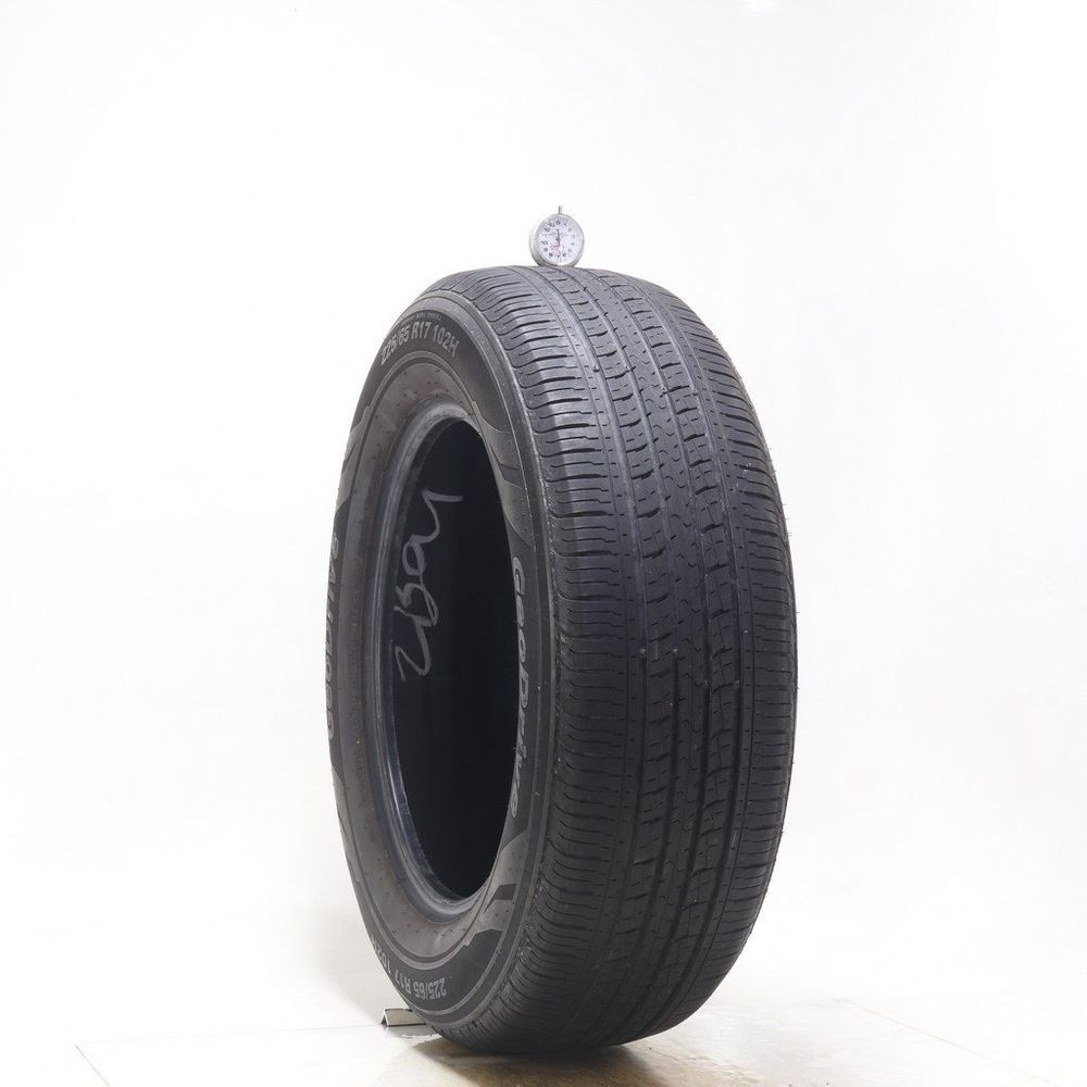 Set of (2) Used 225/65R17 GeoDrive KH16 102H - 6.5-7.5/32 - Image 1