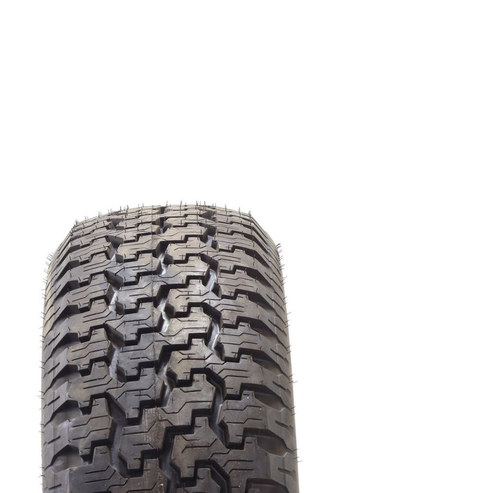 Set of (4) New 235/75R15 Goodyear Wrangler Radial 105S - 14/32 - Image 2