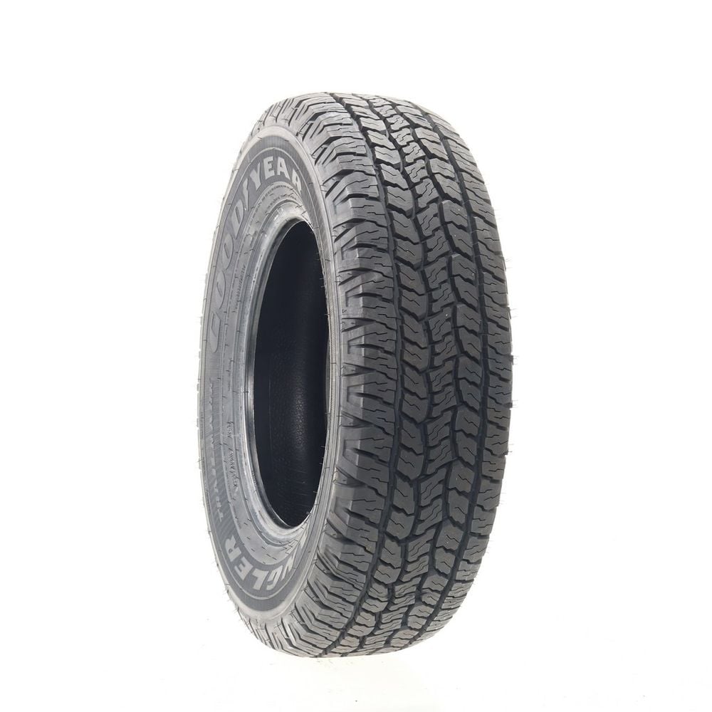 New 235/70R16 Goodyear Wrangler Trailmark 104T - 12/32 | Utires