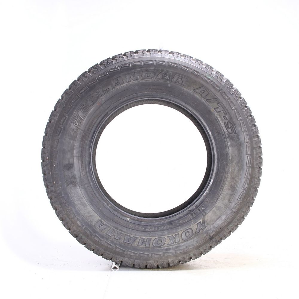 Used LT 235/80R17 Yokohama Geolandar A/T-S 120/117R E - 11.5/32 - Image 3