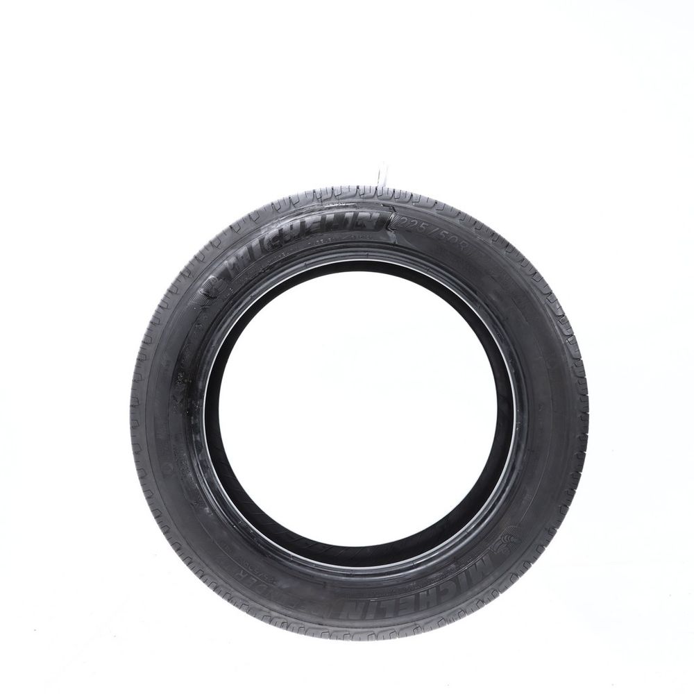Used 225/50R17 Michelin Defender T+H 94H - 8/32 - Image 3