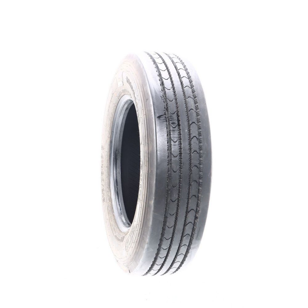 Used 215/75R17.5 Roadmaster RM170 135/133L - 14/32 - Image 1