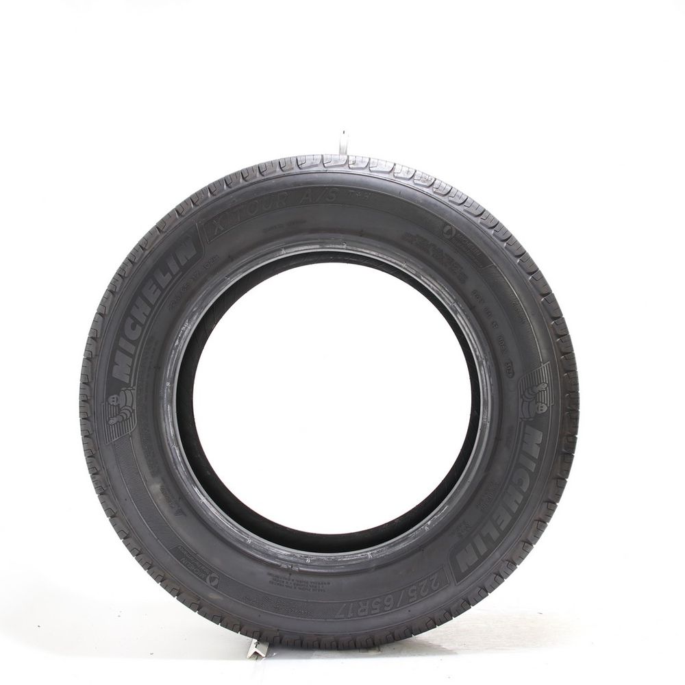 Set of (4) Used 225/65R17 Michelin X Tour A/S T+H 102H - 7.5-9/32 - Image 3