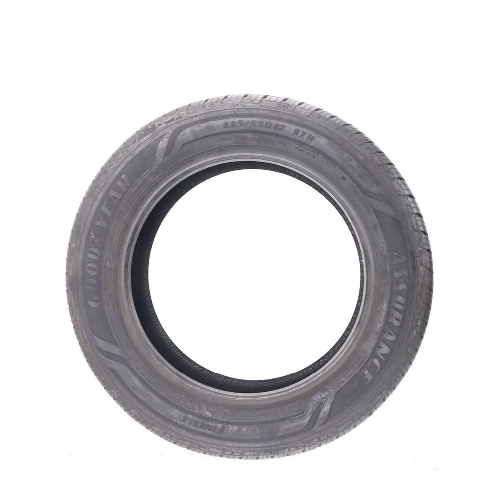 New 225/55R17 Goodyear Assurance Finesse 97H - Image 3