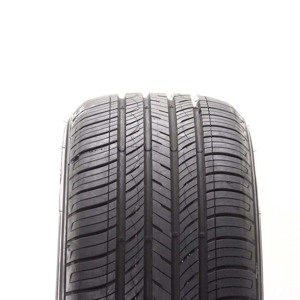 New 275/60R20 Kumho Crugen HP27 115V - Image 2