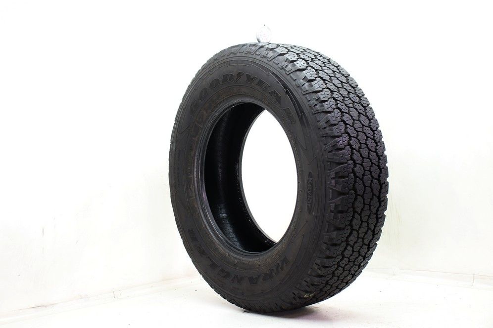 Set of (2) Used 235/75R17 Goodyear Wrangler All-Terrain Adventure Kevlar 109T - 8.5-9.5/32 - Image 4