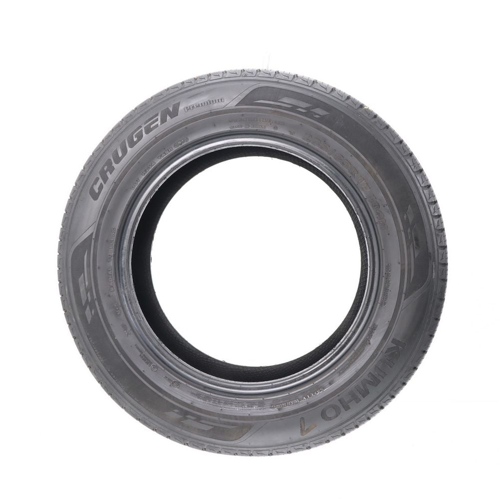 Set of (4) Used 235/65R17 Kumho Crugen Premium 104H - 8-8.5/32 - Image 3