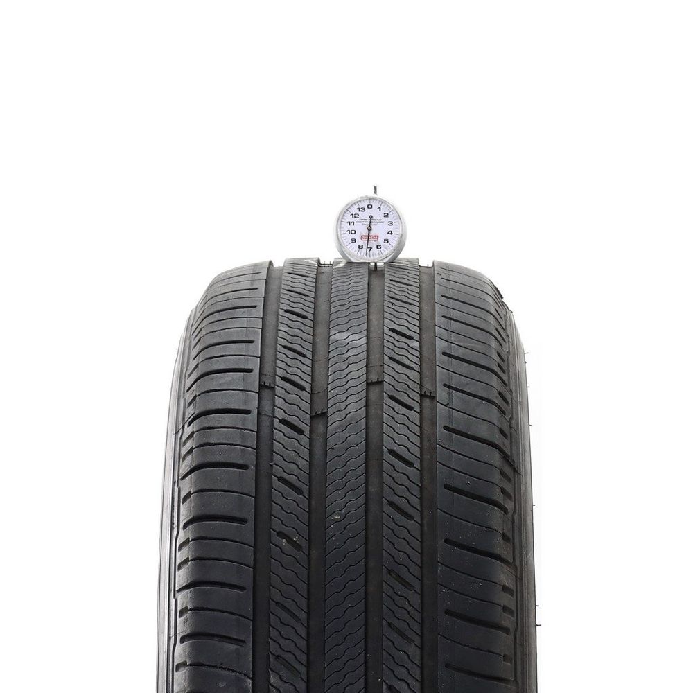 Set of (2) Used 235/65R18 Michelin Premier LTX 106V - 7-7.5/32 - Image 2