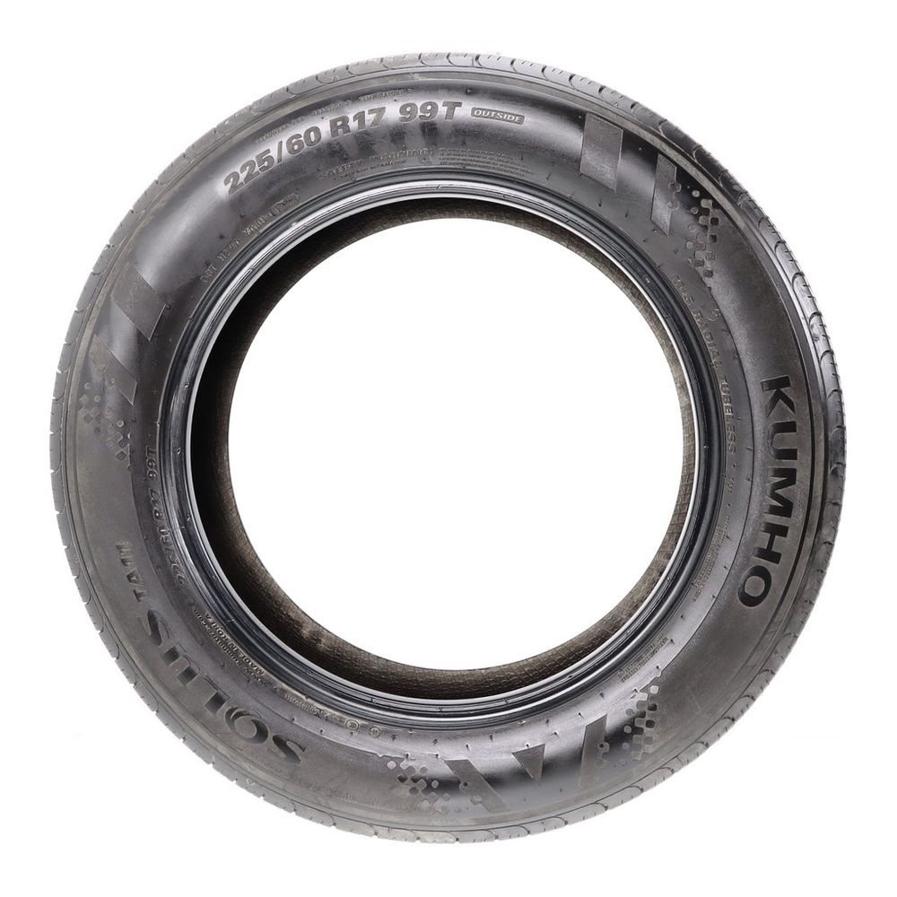 Set of (2) Used 225/60R17 Kumho Solus TA11 99T - 7.5-8.5/32 - Image 3