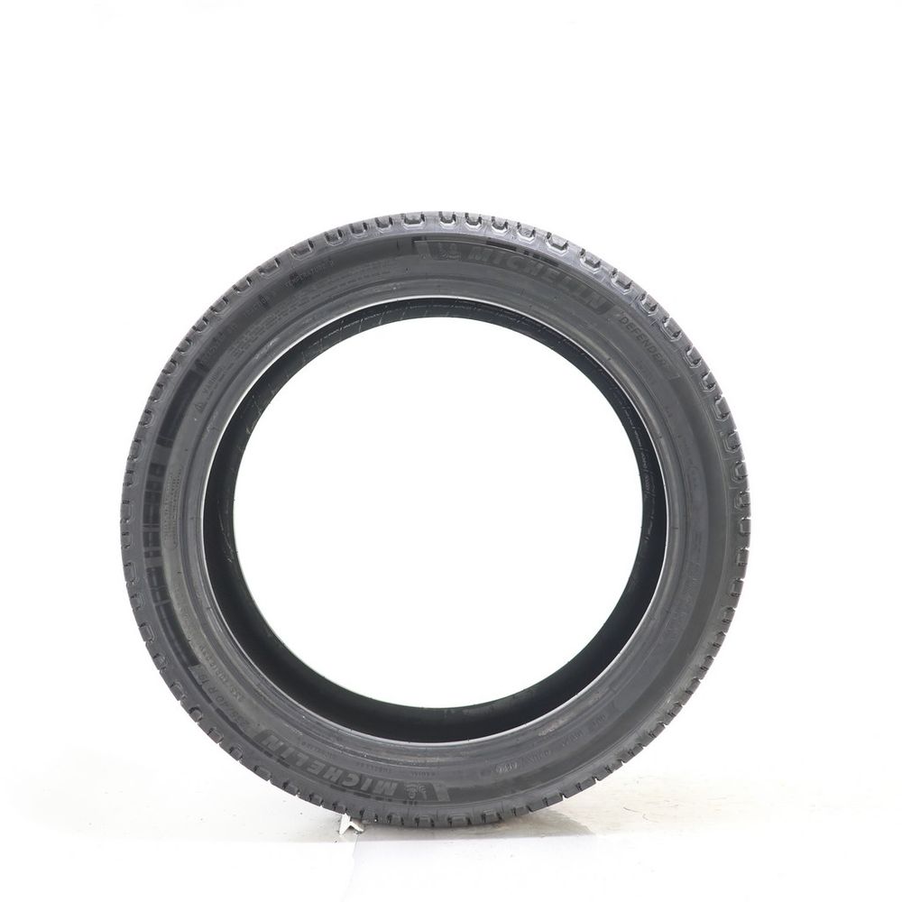 Driven Once 235/40R19 Michelin Defender 2 96V - 10/32 - Image 3