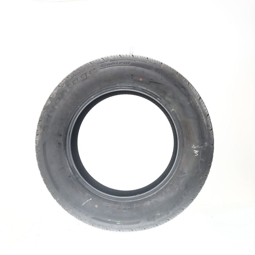 Set of (2) Used 235/65R17 BFGoodrich Advantage Control 104H - 8.5-9/32 - Image 3