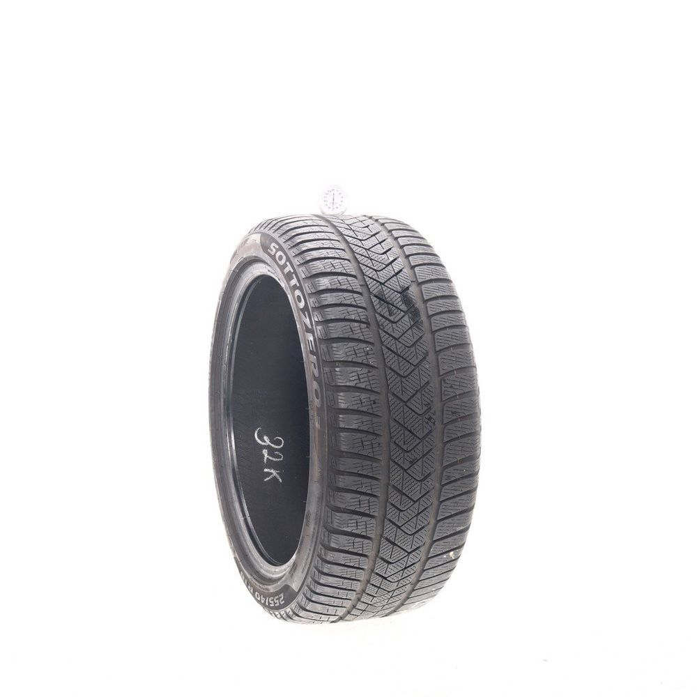 Set of (2) Used 255/40R18 Pirelli Winter Sottozero 3 AR Run Flat 95H - 7-7.5/32 - Image 1