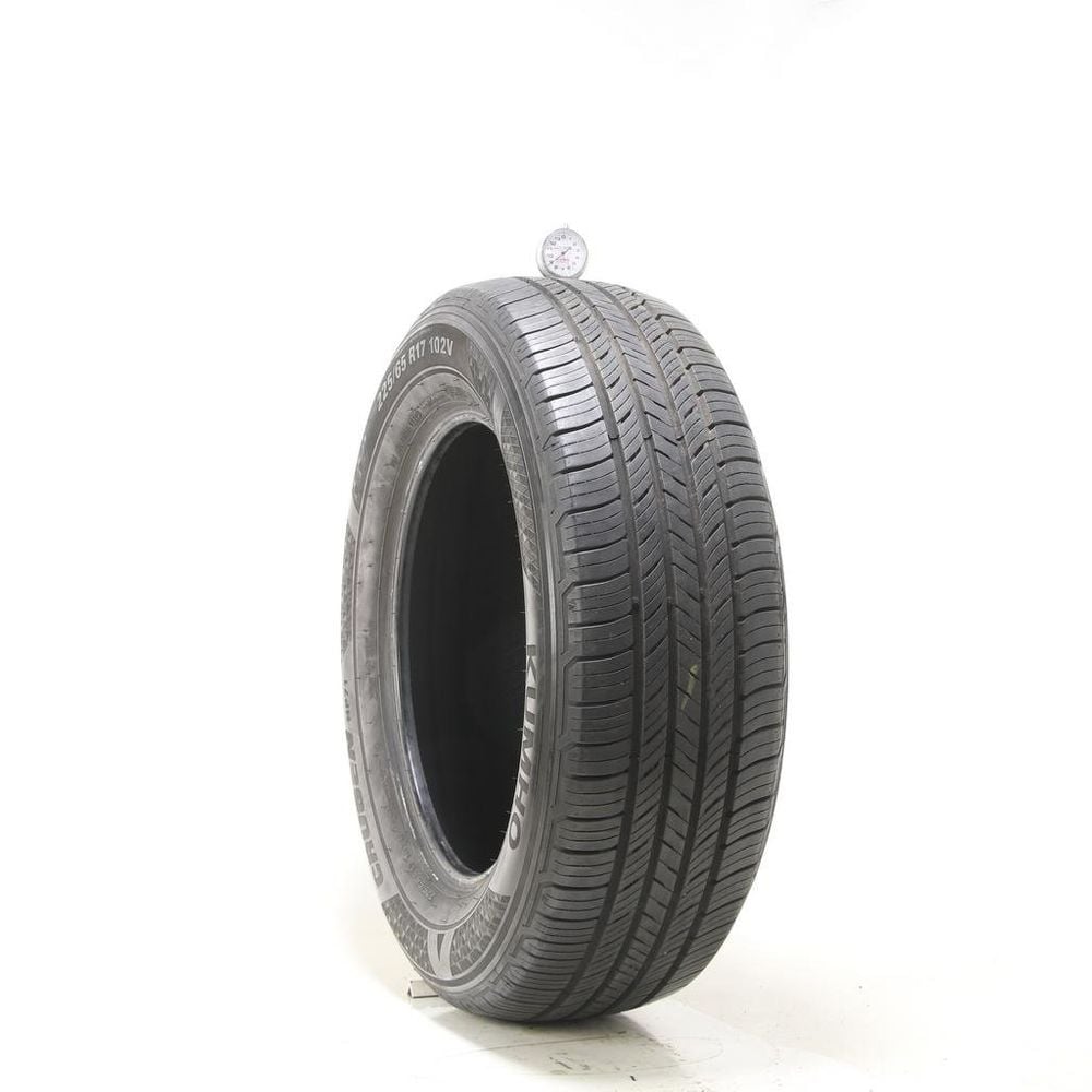 Set of (4) Used 225/65R17 Kumho Crugen HP71 102V - 8-8.5/32 - Image 4