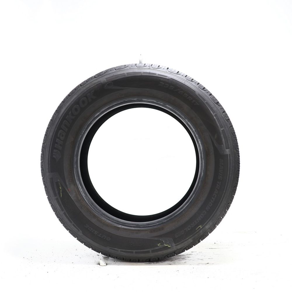 Set of (2) Used 235/65R17 Hankook Mavis Traction Control 4Season 104H - 6-6.5/32 - Image 6