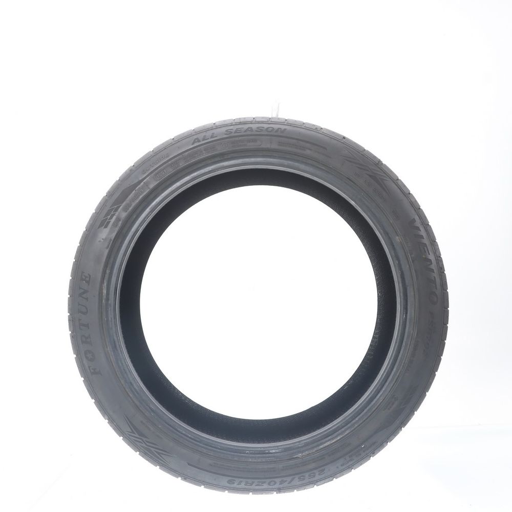 Used 255/40ZR19 Fortune Viento FSR702 100Y - 9/32 - Image 3
