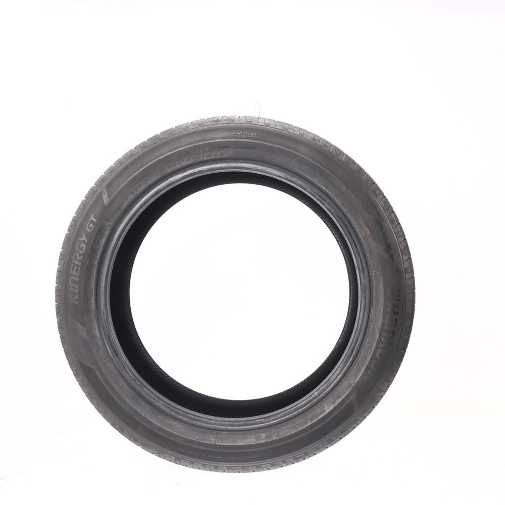 Used 235/50R19 Hankook Kinergy GT 99H - 6.5/32 - Image 3