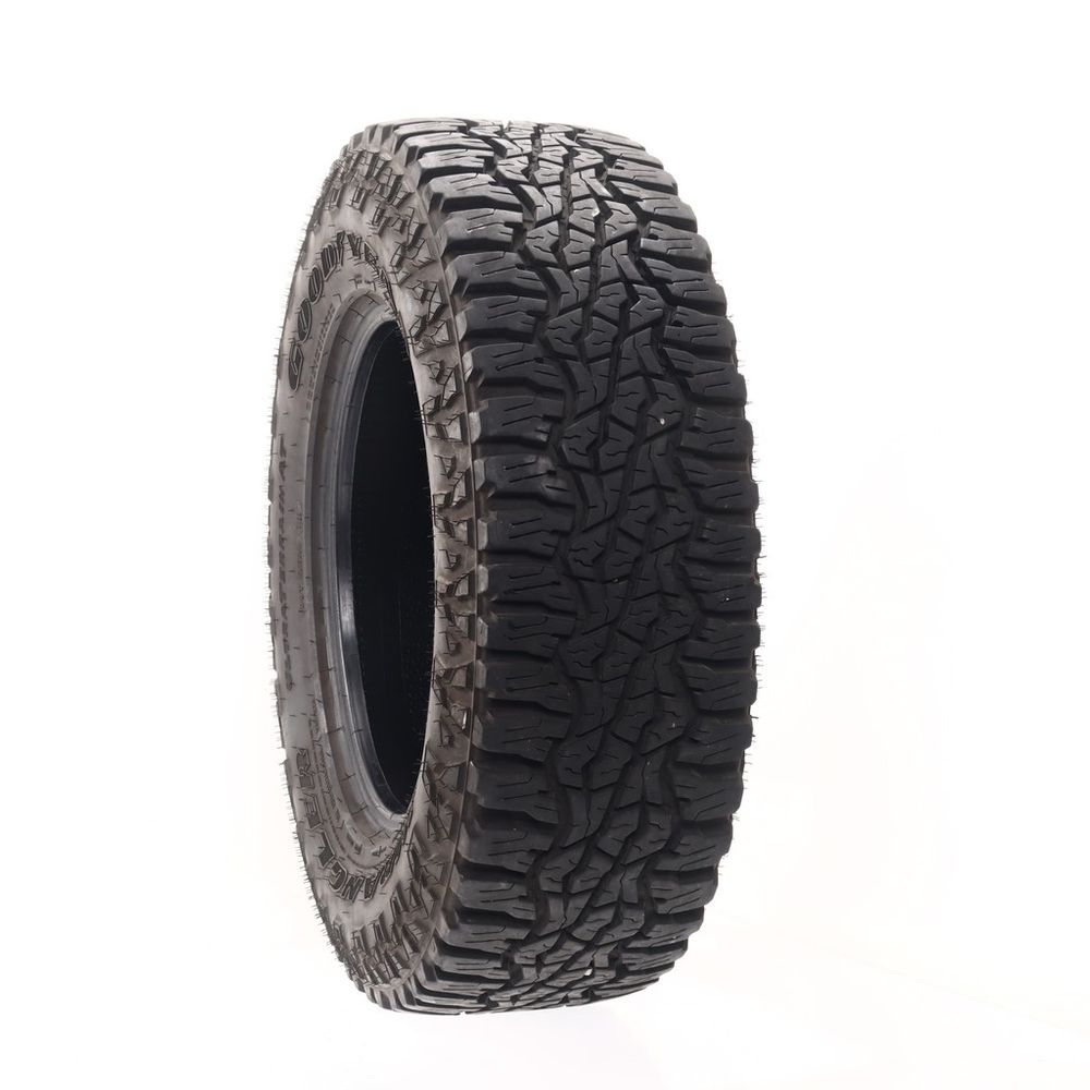 Set of (2) Used LT 275/70R18 Goodyear Wrangler Ultra Terrain AT 125/122Q C - 13-14.5/32 - Image 4