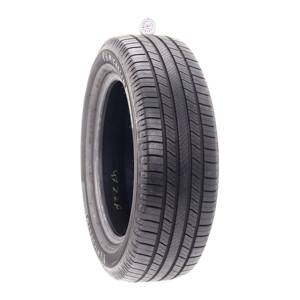 Set of (2) Used 225/60R18 Michelin Defender 2 100H - 10/32 - Image 1